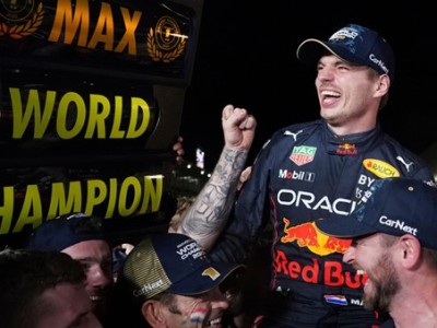 Red Bull gives you wings… and championships